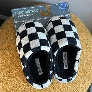 Aeropostale Black and White Checkered Kids Slippers